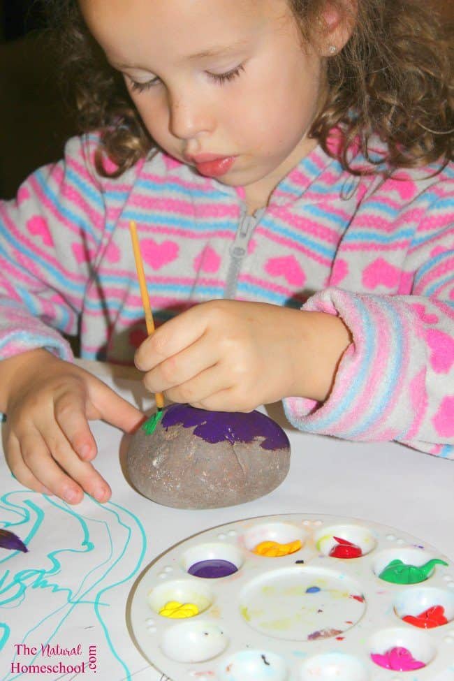 We got creative and decided on painting rocks. Here are some wonderful and fun crafts for kids.