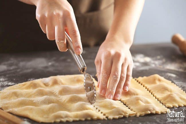 Always thought that ravioli is a difficult dish to prepare? Read this article and be surprised at how quick gluten free ravioli can be had.