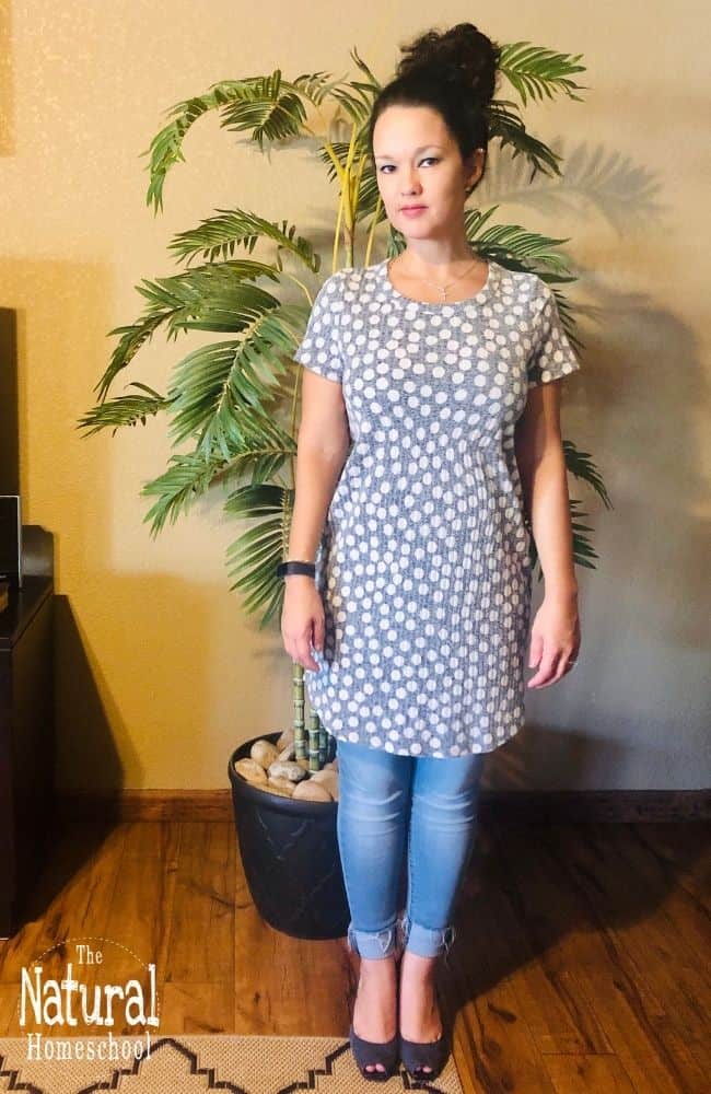 In this post, I am going to show you how easy it is to get fantastic Stitch Fix outfits for busy homeschool moms.