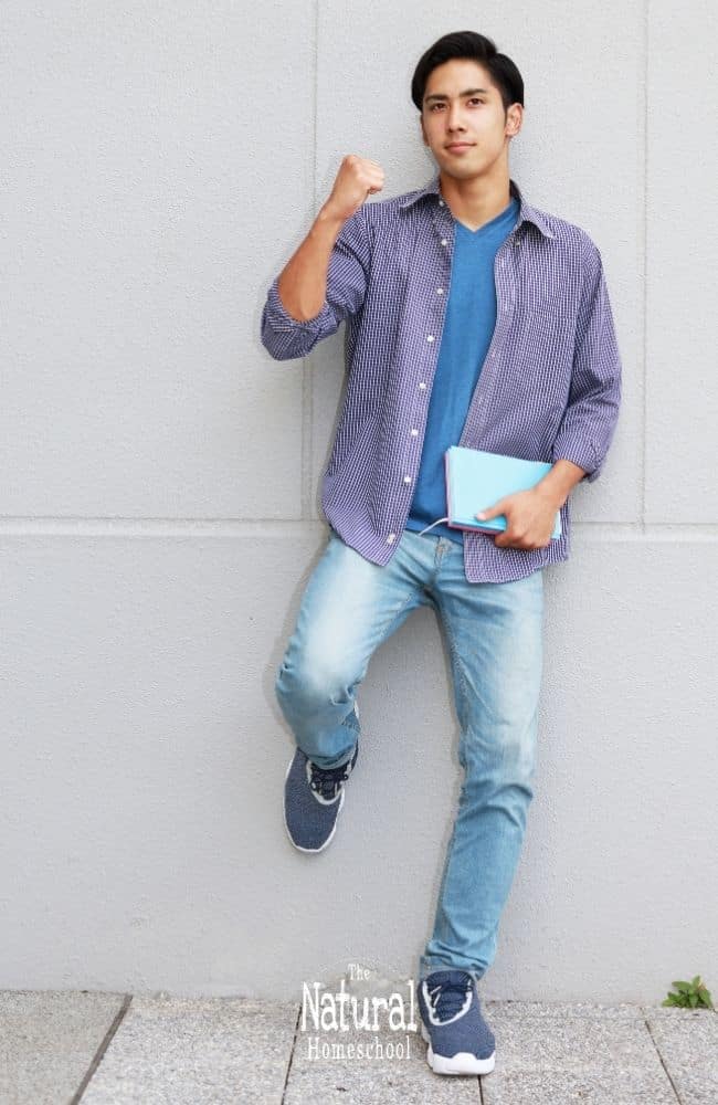 Here are some top fashion buys to make college prep simple.