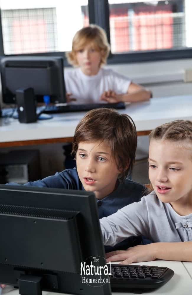 From drawing and painting to building whole animated worlds, technology gives children fresh avenues to bring their awesome visual ideas to life.